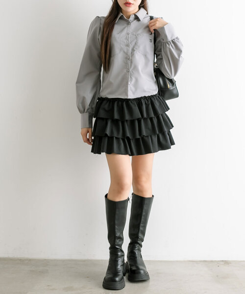 OLIVE des OLIVE（オリーブデオリーブ）の「3段フリルスウェットミニスカート（スカート・レディース・ブラック/オフホワイト/トップグレー・FREE）」の13枚目の写真