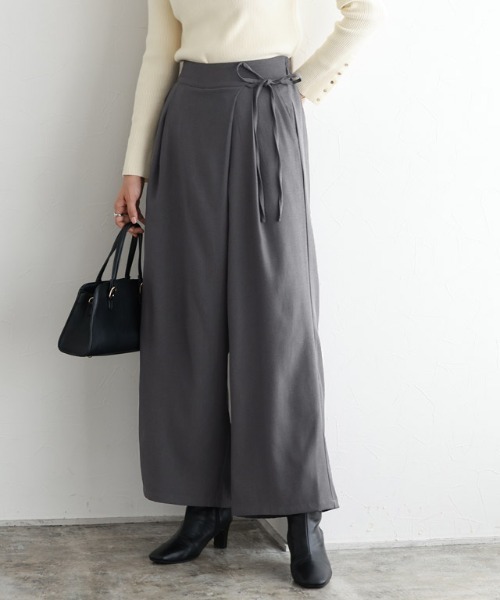 Pierrot(ピエロ)の「ラップワイドパンツ(その他パンツ・レディース・チャコール/ブラック・M)」の7枚目の写真