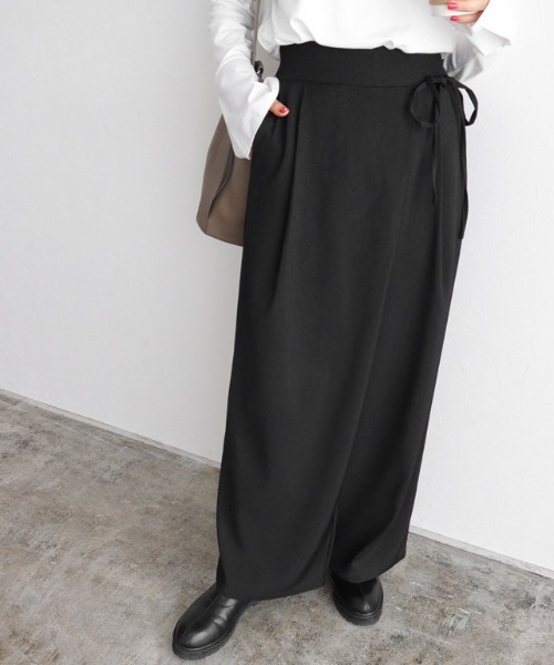 Pierrot(ピエロ)の「ラップワイドパンツ(その他パンツ・レディース・チャコール/ブラック・M)」の17枚目の写真