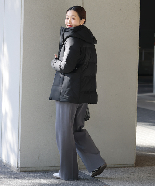 DESCENTE ALLTERRAIN(デサント オルテライン)の「【DESCENTE ALLTERRAIN】 MIZUSAWA DOWN マウンテニアL:ダウン DAWYGK40U(ダウンジャケット/コート・レディース・ブラック・MEDIUM/LARGE)」の4枚目の写真