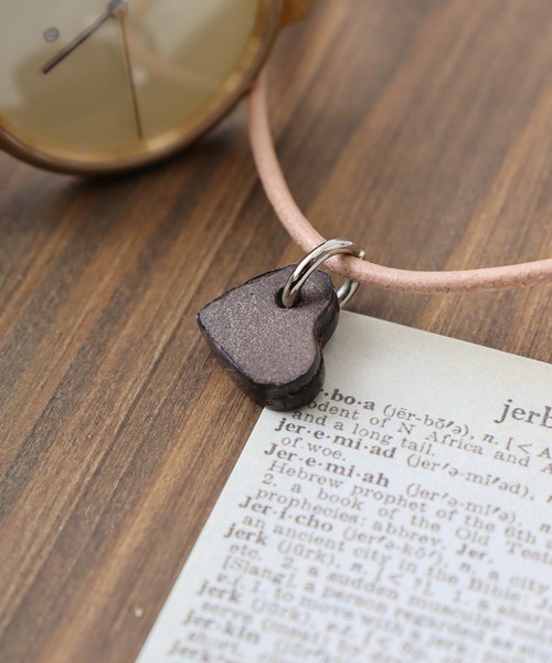 セール】プラスレザー チャームネックレス クラフト（ネックレス