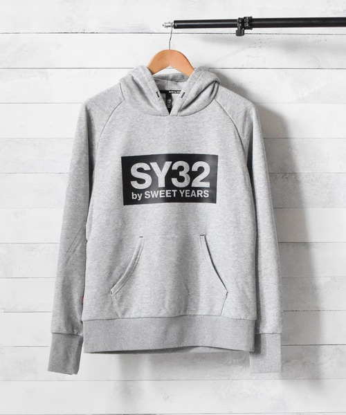 SY32 by SWEET YEARS(エスワイサーティトゥバイスィートイヤーズ)の「【SY32 by SWEET YEARS】REGULAR P/O HOODIE(パーカー・メンズ・ネイビー/グレー・X-LARGE/SMALL)」の1枚目の写真