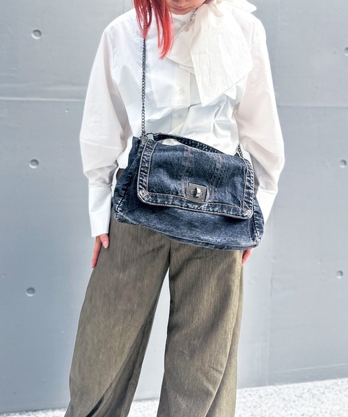 w.r.k(ダブルアールケー)の「チェーンデニム2wayショルダーバッグ(ショルダーバッグ・レディース・ブラック/ブルー/インディゴブルー・FREE)」の7枚目の写真