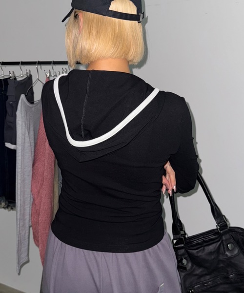 SHAGGIE(シャギー)の「フード付きロングスリーブフライストップス(Tシャツ/カットソー・レディース・ブラック/グレー/グレー系その他/ベージュ系その他・FREE)」の10枚目の写真