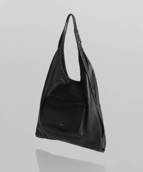 YArKA（ヤーカ）の「【YArKA/ヤーカ】 real leather multi length adjustment tote bag [opcc3] / リアルレザーマルチ調節トートバッグ（トートバッグ・レディース・ブラック・FREE）」の2枚目の写真