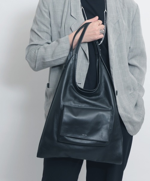 YArKA（ヤーカ）の「【YArKA/ヤーカ】 real leather multi length adjustment tote bag [opcc3] / リアルレザーマルチ調節トートバッグ（トートバッグ・レディース・ブラック・FREE）」の15枚目の写真