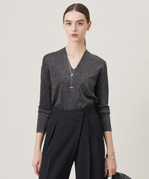 ICB（アイシービー）の「【洗える】 シンセティックフルニードル Vネックプルオーバー（ニット/セーター）」