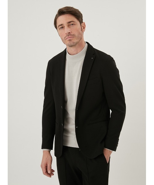 AOURE(アウール)の「CERIMONIA HOPSAC JERSEY JACKET(テーラードジャケット・メンズ・ネイビー/ブラック・SMALL/LARGE/MEDIUM)」の3枚目の写真