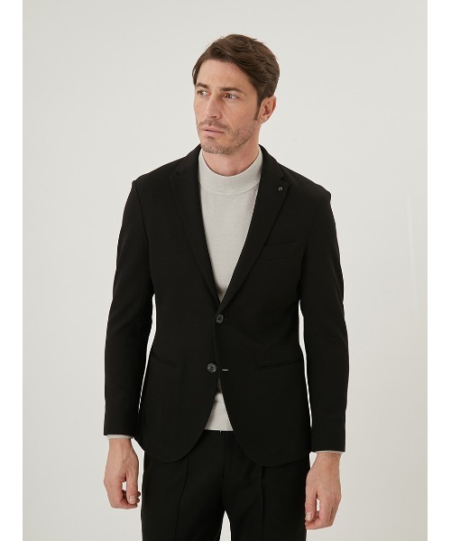 AOURE(アウール)の「CERIMONIA HOPSAC JERSEY JACKET(テーラードジャケット・メンズ・ネイビー/ブラック・SMALL/LARGE/MEDIUM)」の4枚目の写真