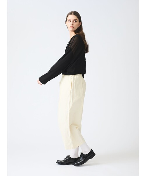 mizuiroind(ミズイロインド)の「mizuiro ind メッシュVネックショートカーディガン(カーディガン/ボレロ・レディース・ブラック/サンドベージュ/ネイビー・FREE)」の15枚目の写真