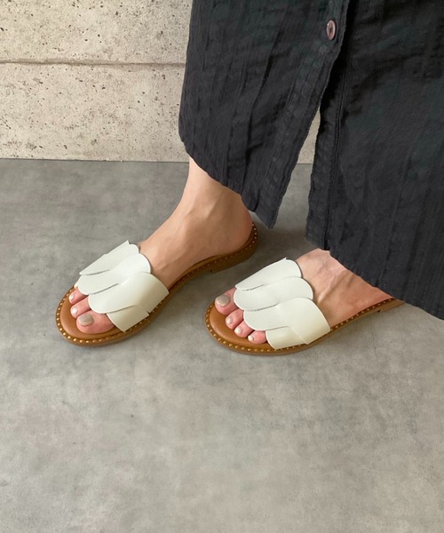 ALL BLACK（オールブラック）の「【本革/軽量/163g】フラットサンダル（サンダル・レディース・ブラック/アイボリー・37/36/35/39/38）」の18枚目の写真