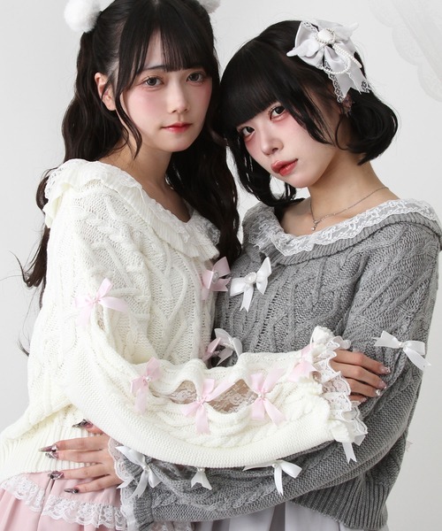 DearMyLove（ディアマイラブ）の「Vネックリボンレースビジューハートケーブルニット（ニット/セーター・レディース・ホワイト/ライトグレー/ラベンダー/ベビーピンク・M-L/LL～3L）」の6枚目の写真