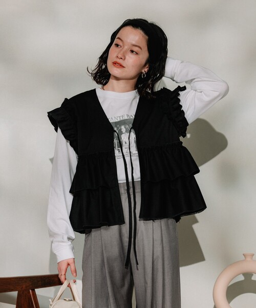 FREAK'S STORE(フリークスストア)の「RED KAP × FREAK'S STORE/レッドキャップ 別注 フリルベスト(ベスト・レディース・ブラック/ベージュ/サックスブルー・フリ-)」の21枚目の写真