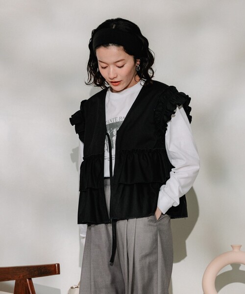FREAK'S STORE(フリークスストア)の「RED KAP × FREAK'S STORE/レッドキャップ 別注 フリルベスト(ベスト・レディース・ブラック/ベージュ/サックスブルー・フリ-)」の22枚目の写真