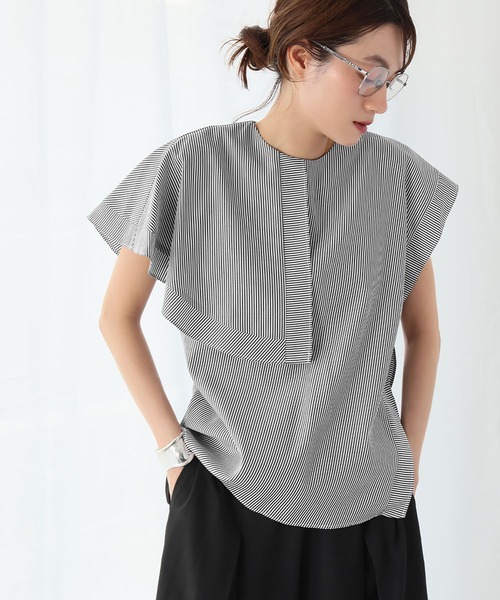 ADORE 2024AW アシンメトリーケープブラウス ホワイト ADORE 2024AW