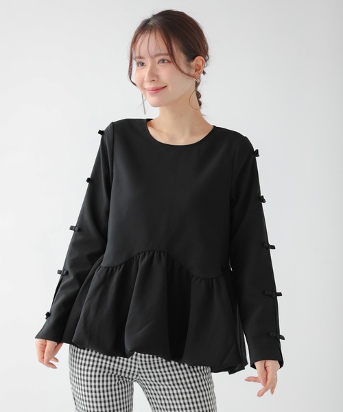 Fit more(フィットモア)の「袖リボンウェーブ切り替えバルーントップス(その他トップス・レディース・ネイビー/ブルーグレー/ブラック・FREE)」の2枚目の写真