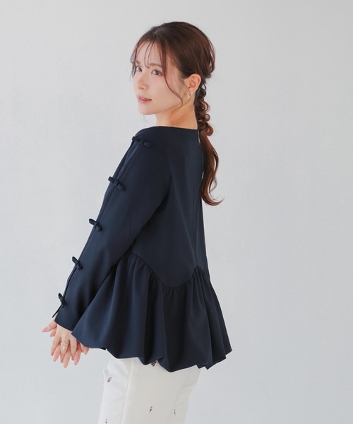 Fit more(フィットモア)の「袖リボンウェーブ切り替えバルーントップス(その他トップス・レディース・ネイビー/ブルーグレー/ブラック・FREE)」の5枚目の写真
