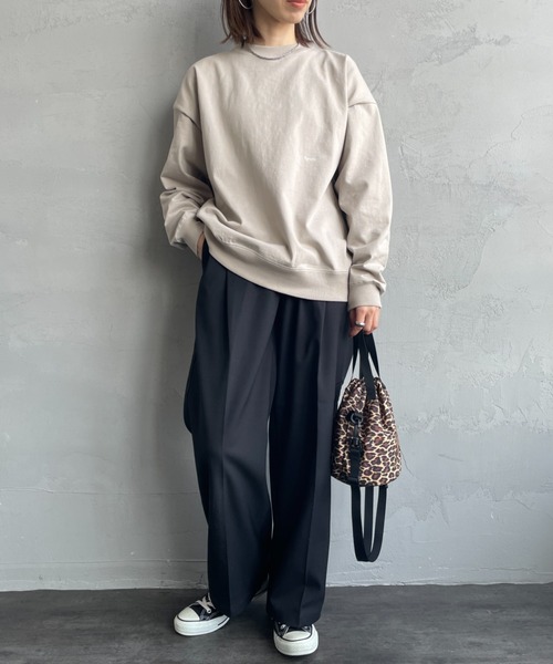 GYMPHLEX（ジムフレックス）の「[GYMPHLEX/ジムフレックス] ワンポイントロゴ刺繍 ヘビーウェイトクルーネックロンT（Tシャツ/カットソー・レディース・チャコールグレー/ライトグレー/ライトブルー/ネイビー/グレイッシュベージュ/オフホワイト・M/L/XS）」の14枚目の写真