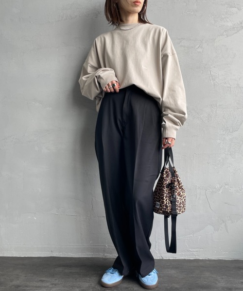 GYMPHLEX（ジムフレックス）の「[GYMPHLEX/ジムフレックス] ワンポイントロゴ刺繍 ヘビーウェイトクルーネックロンT（Tシャツ/カットソー・レディース・チャコールグレー/ライトグレー/ライトブルー/ネイビー/グレイッシュベージュ/オフホワイト・M/L/XS）」の15枚目の写真