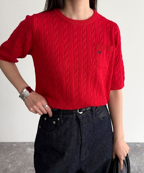 fredy emue(フレディエミュ)の「FR刺繍ケーブル柄ポケ付きプルオーバー(ニット/セーター・レディース・ベージュ/ネイビー/オフホワイト/イエロー/ブルー/ブラウン/レッド・38)」の13枚目の写真