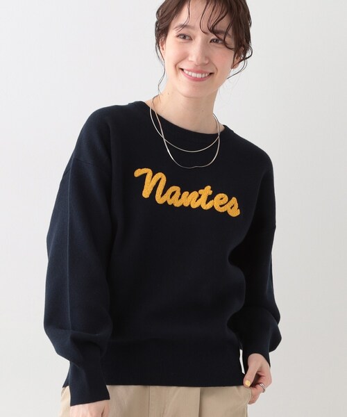 SHOO・LA・RUE(シューラルー)の「【洗える/S-LL/ちくちくしにくい】大人のための ロゴ入りスウェットライクニット(ニット/セーター・レディース・アイボリー/ライトグレー/ネイビー/ベージュ・01/02/03/04)」の4枚目の写真