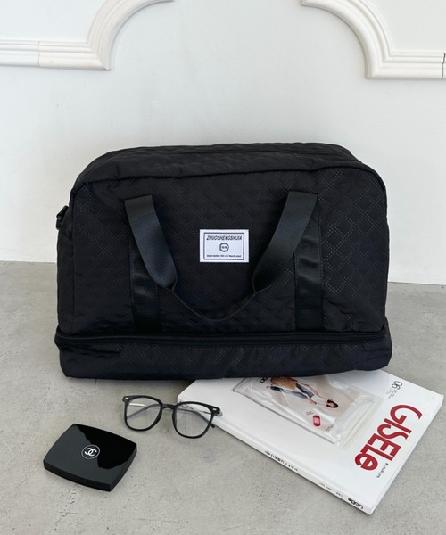 wears(ウェアーズ)の「大容量 キルティング軽量トラベルボストンバッグ(ボストンバッグ・メンズ・ブラック/ホワイト/ピンク・FREE)」の14枚目の写真