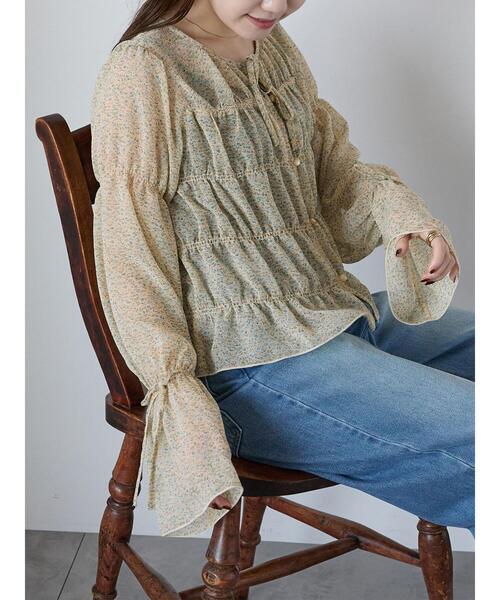 ehka sopo(エヘカソポ)の「小花柄リボンシャーリングブラウス(シャツ/ブラウス・レディース・ミント/イエロー/ブラック・F)」の1枚目の写真