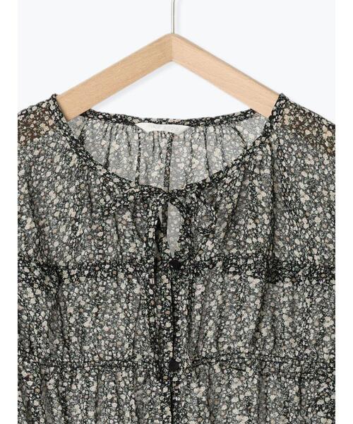 ehka sopo(エヘカソポ)の「小花柄リボンシャーリングブラウス(シャツ/ブラウス・レディース・ミント/イエロー/ブラック・F)」の18枚目の写真