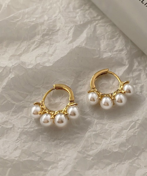 yu-ka（ユーカ）の「YU-KA:大きめパールラインフープピアス big Pearl line hoop pierce（ピアス（両耳用）・レディース・シルバー/ゴールド・FREE）」の2枚目の写真