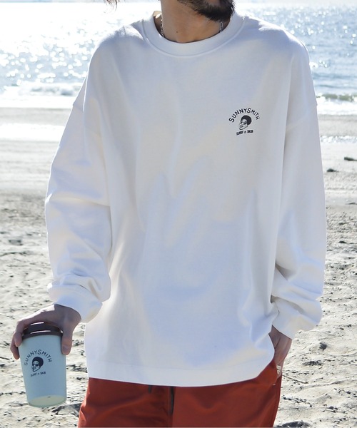 Sunny Smith(サニースミス)の「【SUNNY SMITH】Smith Signature ワンポイント刺繍ロングスリーブTシャツ(CP)(Tシャツ/カットソー・メンズ・スモーク/ホワイト・L/M)」の8枚目の写真