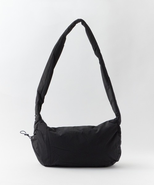 ROOPTOKYO（ループトウキョウ）の「Gathered Nylon Shoulder Bag / ギャザーナイロンショルダーバッグ（ショルダーバッグ・レディース・レッド/ブラック/ホワイト/グレー・FREE）」の14枚目の写真