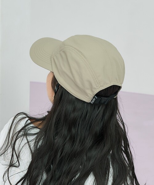 FREAK'S STORE(フリークスストア)の「Foxfire × FREAK'S STORE/フォックスファイヤー 別注 コード付き 2WAYナイロンキャップ(ハット・レディース・ベージュ/ブラック・ONE SIZE)」の15枚目の写真