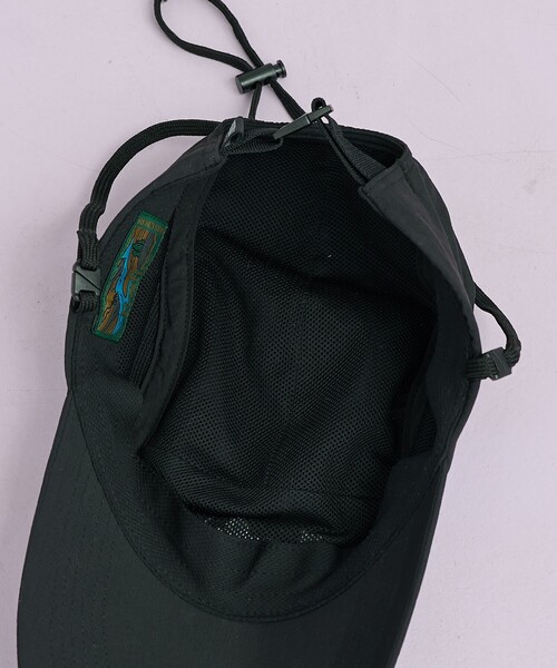 FREAK'S STORE(フリークスストア)の「Foxfire × FREAK'S STORE/フォックスファイヤー 別注 コード付き 2WAYナイロンキャップ(ハット・レディース・ベージュ/ブラック・ONE SIZE)」の3枚目の写真