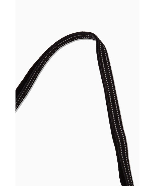 and wander（アンドワンダー）の「NYLON SACOCHE｜ナイロンサコッシュ UNISEX（ショルダーバッグ・メンズ・ブラック/ベージュ/イエロー/ブルーグリーン・FREE）」の8枚目の写真