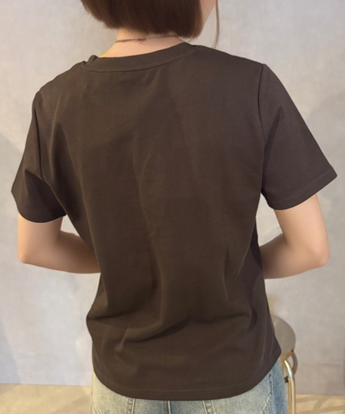 Girly Doll(ガーリードール)の「プレート付き刺繍ロゴTシャツ(Tシャツ/カットソー・レディース・ブラック/グレー/ブラウン/ボルドー・F)」の8枚目の写真