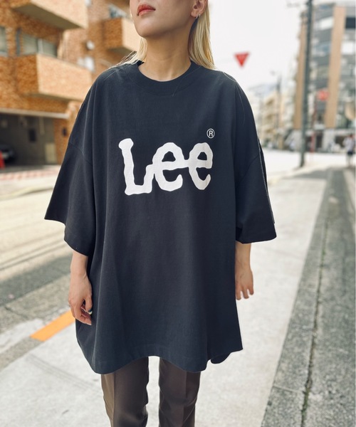 Lee(リー)の「LEE / SUPERSIZED LEE LOGO S/S TEE / LT3196(Tシャツ/カットソー・レディース・ホワイト/グレー/ブラック/ネイビー・FREE)」の9枚目の写真