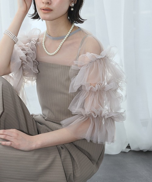 LOWO(ロワ)の「シースルートップス 半袖 チュール フリルスリーブ シアートップス レイヤードトップス 結婚式 パーティー オケージョン お呼ばれ(シャツ/ブラウス・レディース・ホワイト/ブラック/グレー・FREE)」の6枚目の写真