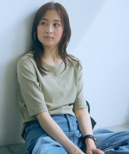 slattgir（スラットジール）の「高身長　５分袖リブTシャツ（トールサイズ）Essenave≪動画あり≫（Tシャツ/カットソー・レディース・ライトカーキ/ブラック/オフホワイト・LL/3L/4L/5L/M/L）」の4枚目の写真