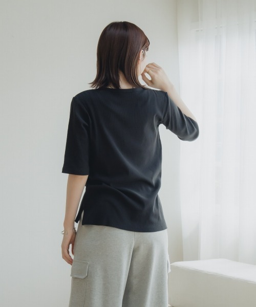 slattgir（スラットジール）の「高身長　５分袖リブTシャツ（トールサイズ）Essenave≪動画あり≫（Tシャツ/カットソー・レディース・ライトカーキ/ブラック/オフホワイト・LL/3L/4L/5L/M/L）」の15枚目の写真