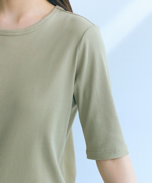 slattgir（スラットジール）の「高身長　５分袖リブTシャツ（トールサイズ）Essenave≪動画あり≫（Tシャツ/カットソー・レディース・ライトカーキ/ブラック/オフホワイト・LL/3L/4L/5L/M/L）」の19枚目の写真