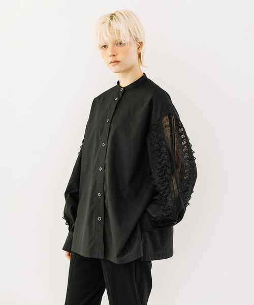 WCJ（ダブルシージェイ）の「レーススリーブブラウス（シャツ/ブラウス・レディース・ブルー/ホワイト/ネイビー/ブラック・FREE）」の2枚目の写真