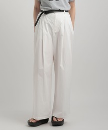 GEORGE'S（ジョージズ）の「タックチノパンツ（チノパンツ）」