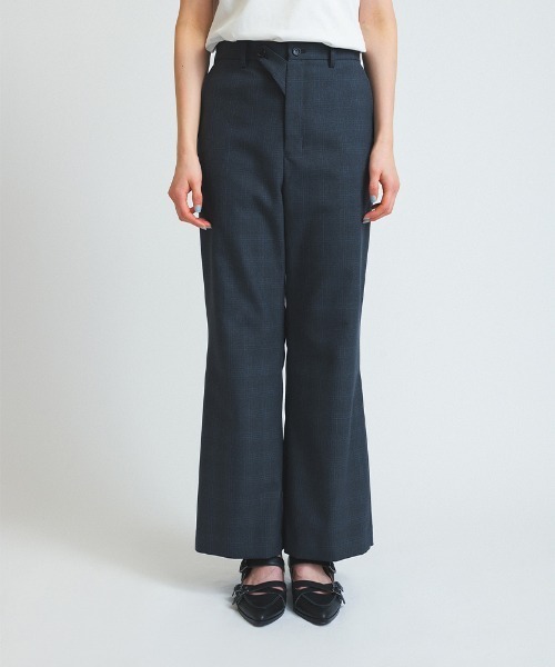 soduk(スドーク)の「【soduk】triple tucked trousers(その他パンツ・レディース・ブラウン/グレー・M/S)」の7枚目の写真