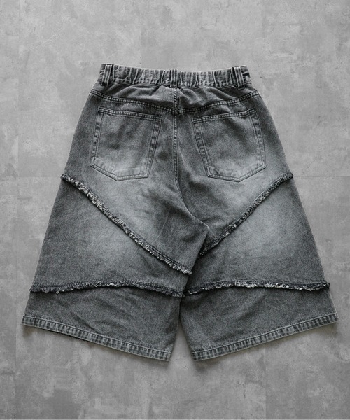 KUUUPY(クーピー)の「Fringe Baggy Half Denim Pants - フリンジバギーハーフデニムパンツ(デニムパンツ・メンズ・ブラック/ブルー・LARGE/MEDIUM/SMALL)」の5枚目の写真