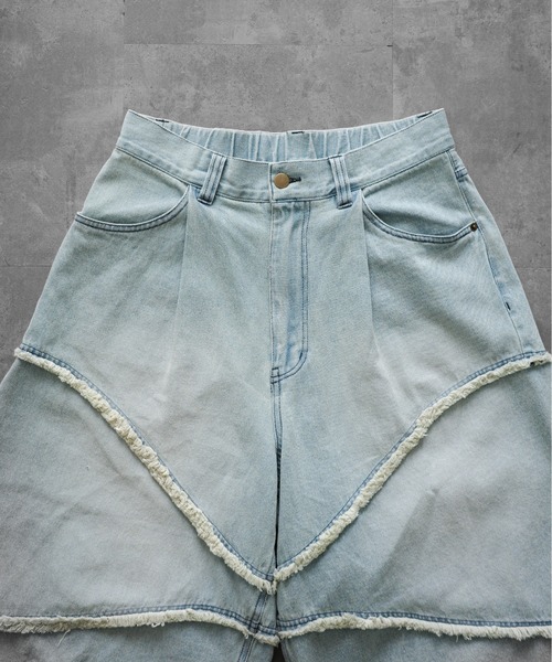 KUUUPY(クーピー)の「Fringe Baggy Half Denim Pants - フリンジバギーハーフデニムパンツ(デニムパンツ・メンズ・ブラック/ブルー・LARGE/MEDIUM/SMALL)」の12枚目の写真