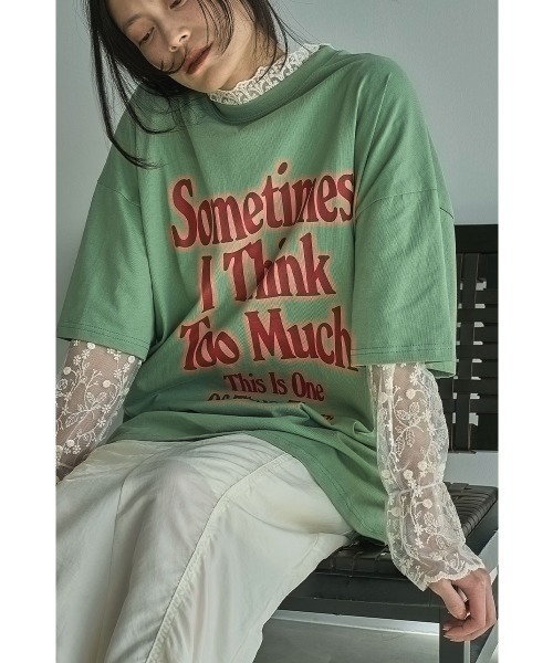 marjour（マージュール）の「LOGO OVER TEE（Tシャツ/カットソー・レディース・グリーン/ブルー・M）」の2枚目の写真