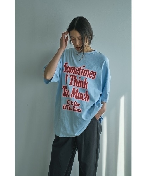 marjour（マージュール）の「LOGO OVER TEE（Tシャツ/カットソー・レディース・グリーン/ブルー・M）」の9枚目の写真