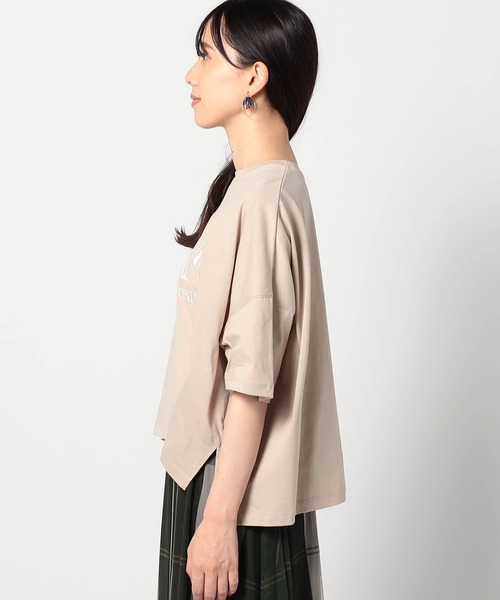 Grand PARK(グランドパーク)の「ワイドシルエットBIGロゴTシャツ(Tシャツ/カットソー・レディース・レッド/ホワイト/ブラック/ベージュ・FREE)」の9枚目の写真