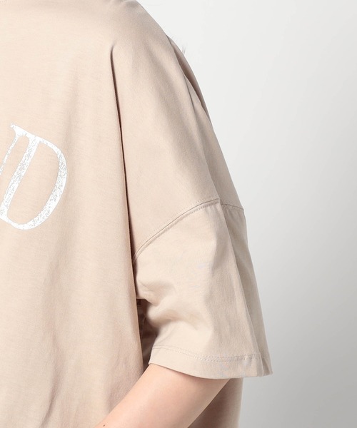 Grand PARK(グランドパーク)の「ワイドシルエットBIGロゴTシャツ(Tシャツ/カットソー・レディース・レッド/ホワイト/ブラック/ベージュ・FREE)」の12枚目の写真