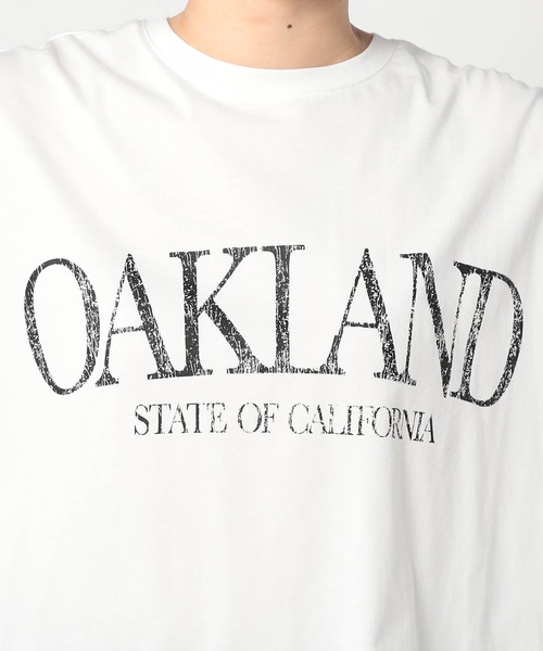 Grand PARK(グランドパーク)の「ワイドシルエットBIGロゴTシャツ(Tシャツ/カットソー・レディース・レッド/ホワイト/ブラック/ベージュ・FREE)」の16枚目の写真